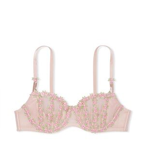 Victoria's Secret Dream Angels
Rosebud Pink Structure Unlined Balcony Bra 32C